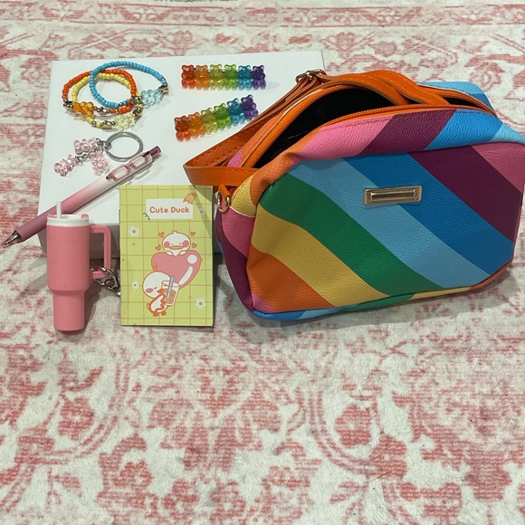 Mystery Box (mini) - Picture 5 of 16